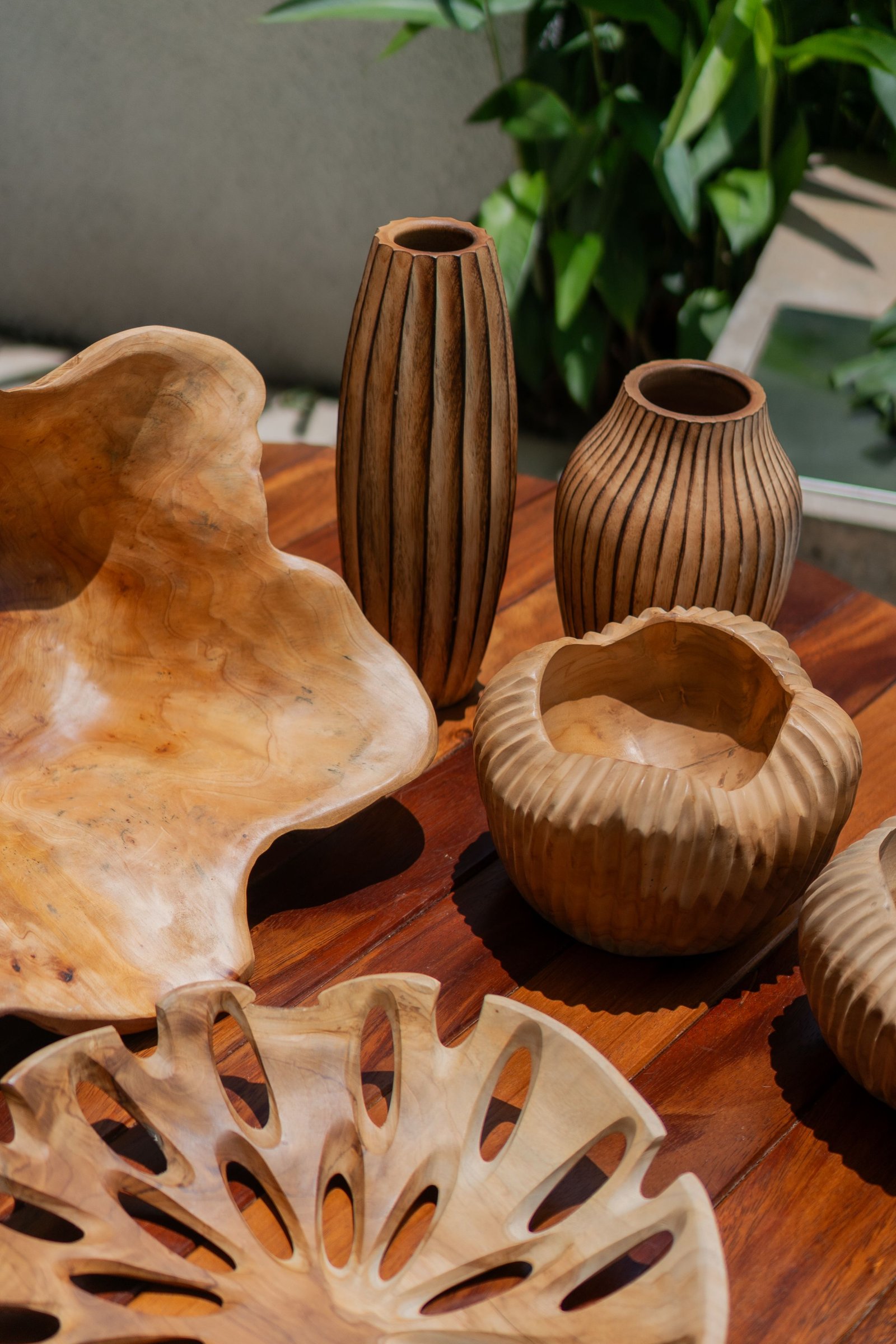 WOODERN DECORATIVE BOWLS image 2