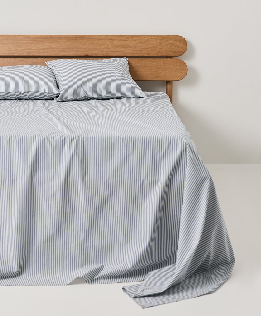 BED COVERS image 3